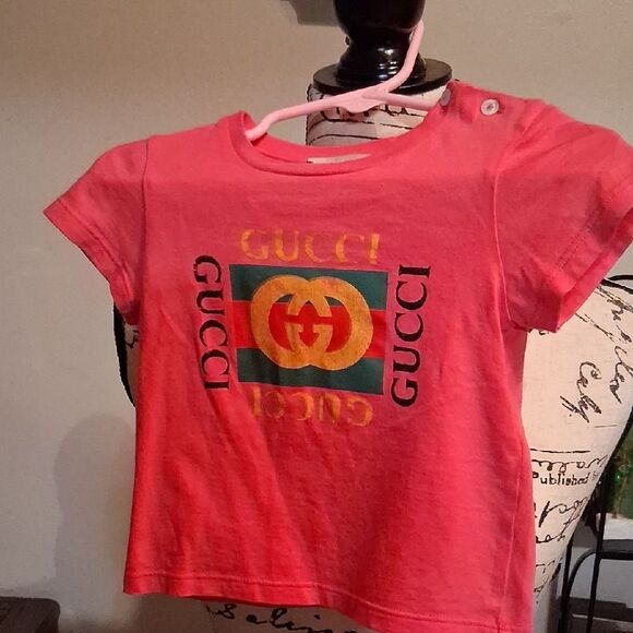 Authentic Gucci Kids Tee in Pink with Iconic Logo 6-9 Mths - Picture 1 of 7